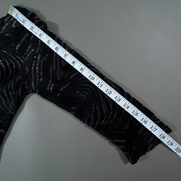 Conrad C Petite Black Top Partially Sheer with‎ Metallic/Black Design Size XS/TP - Picture 6 of 12